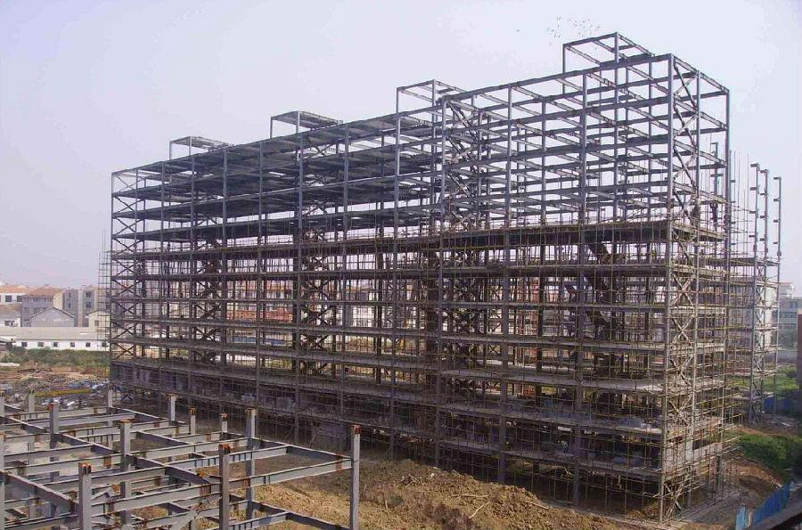 绥芬河高层钢结构的支撑布置与构造应该符合哪些要求